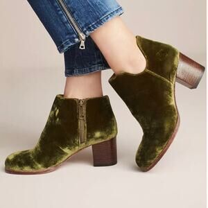 PATRICIA NASH x ANTHROPOLOGIE | Velvet Side-Cut Booties Green Boots Ankle | 9